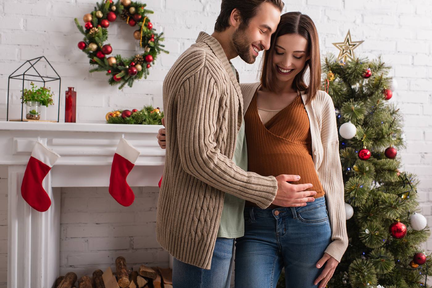 Holiday gift guide for pregnant women